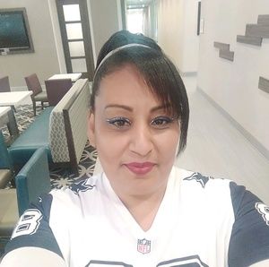 Meet your Posher, Yolanda